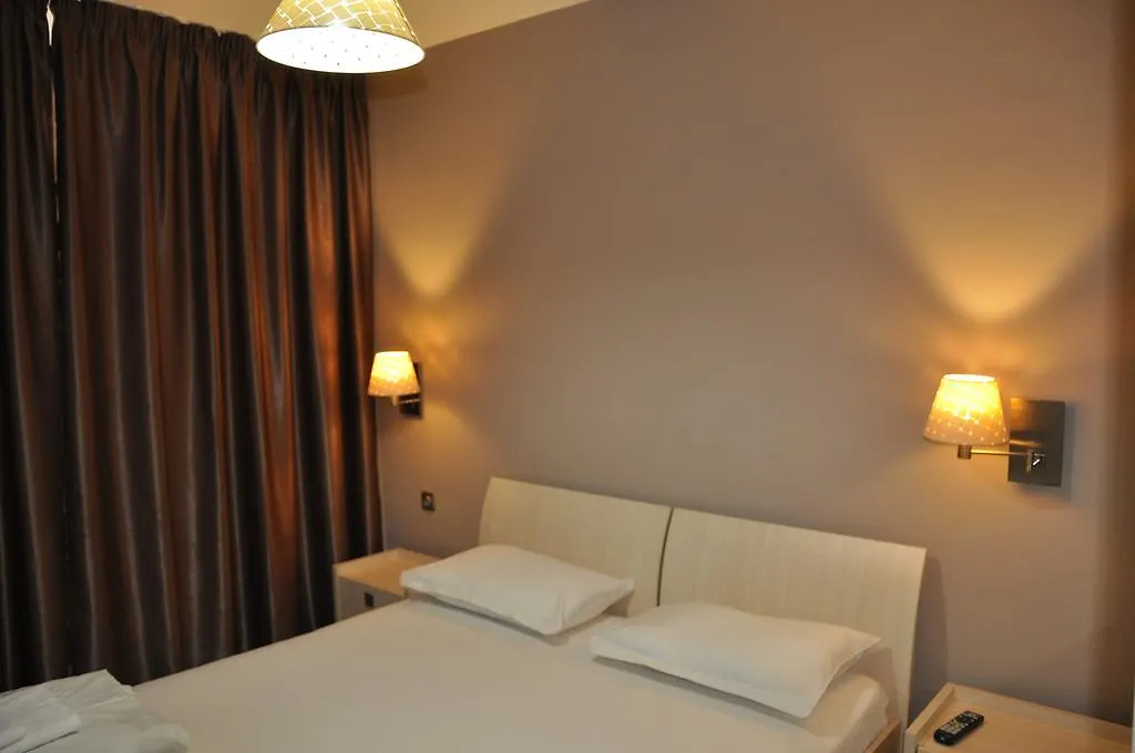 Black Sea Brееze Apartment ヴァルナ 0*,  ブルガリア